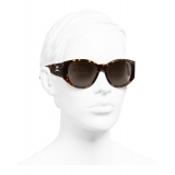 Chanel - Occhiali Ovali da Sole - Tartaruga Scuro Marrone - Chanel Eyewear