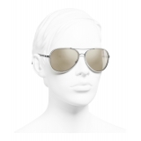 Chanel - Occhiali Modello Pilota da Sole - Argento Oro Bianco - Chanel Eyewear