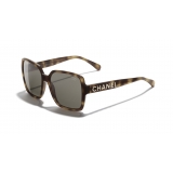 Chanel - Occhiali Quadrati da Sole - Tartaruga Marrone - Chanel Eyewear