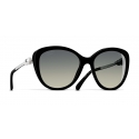 Chanel - Occhiali a Farfalla da Sole - Nero Grigio - Chanel Eyewear