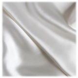 by Dariia Day - Silk Pillowcase - Powder White - Bedding - Home - Mulberry Silk - Artisan Silk Pillowcase - Luxury