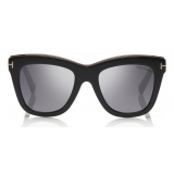 Tom Ford - Julie Sunglasses - Occhiali da Sole Quadrati in Acetato - Nero Fumo - FT0685 - Occhiali da Sole - Tom Ford Eyewear