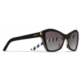 Prada - Occhiali Cat-Eye Alternative Fit - Tartaruga Media Nero - Prada Collection - Occhiali da Sole - Prada Eyewear