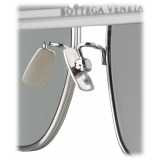Bottega Veneta - Occhiali da Sole Squadrata in Metallo - Rutenio Grigio - Occhiali da Sole - Bottega Veneta Eyewear