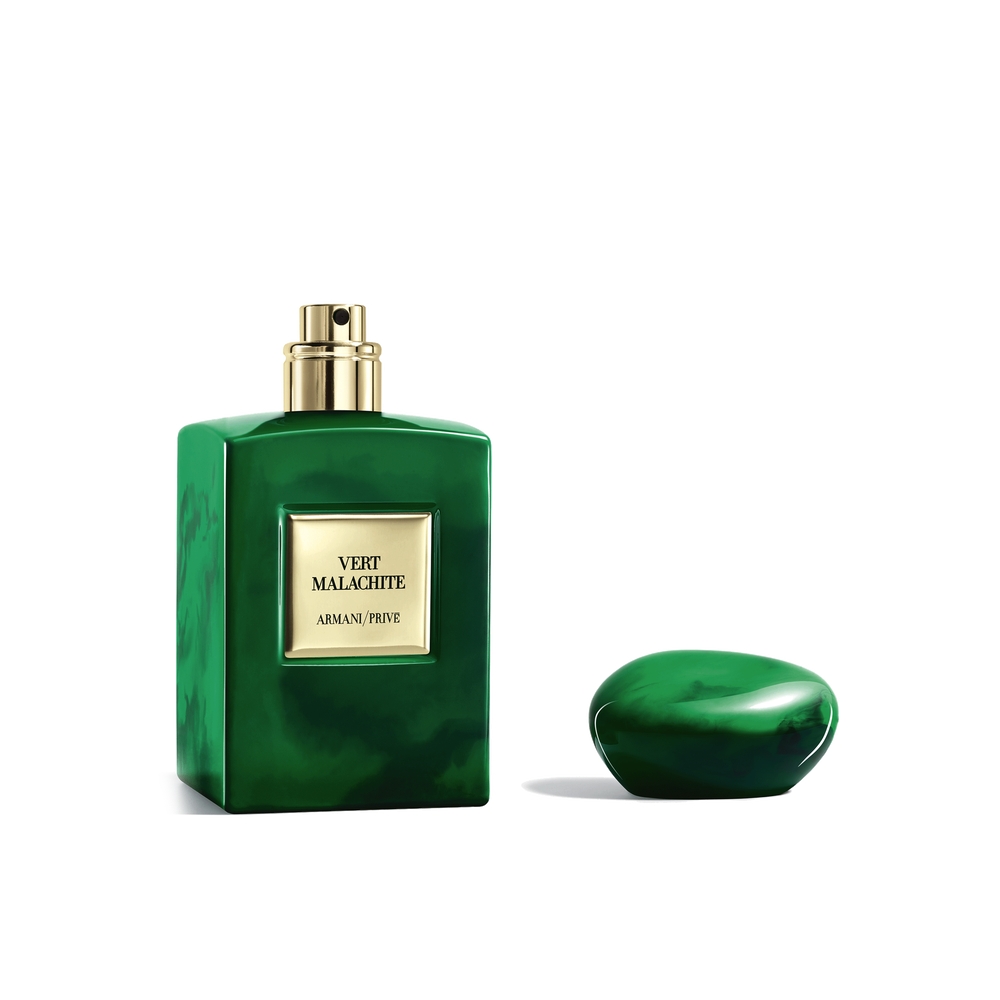 Giorgio Armani Vert Malachite Elegance and Femininity Luxury