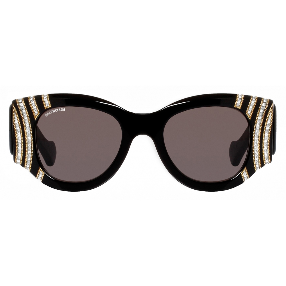 HalfCat Eye Sunglasses Are The Eyewear Of The Season Thanks To Balenciaga