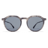 Mykita - Lagon - Lite - Avana Grigio Blu Scuro - Acetate Collection - Occhiali da Sole - Mykita Eyewear