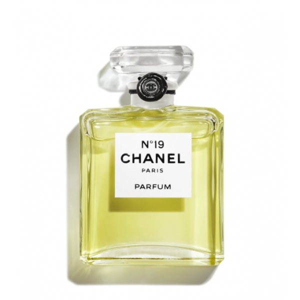 Chanel - N°19 - Bottle Extract - Luxury Fragrances - 15 ml