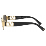 Valentino - Occhiale da Sole Ovale in Metallo Vlogo - Nero Grigio - Valentino Eyewear