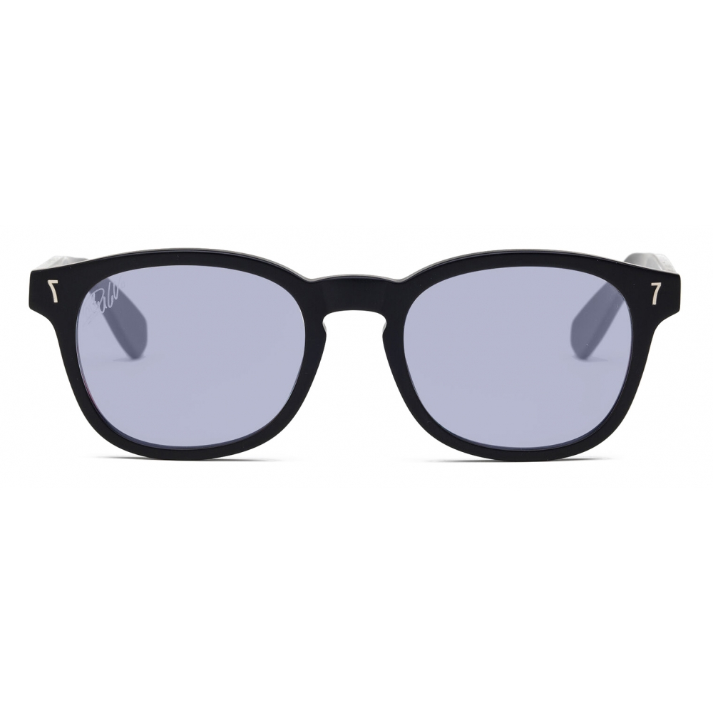CR7 - Cristiano Ronaldo - BD001 - Matte Black Frame - Sunglasses -  Exclusive Official Collection - CR7 Eyewear - Avvenice