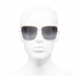 Chanel - Occhiali Quadrati da Sole - Grigio Chiaro - Chanel Eyewear