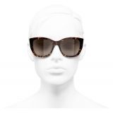 Chanel - Occhiali a Farfalla da Sole - Tartaruga Scuro Oro Bianco - Chanel Eyewear