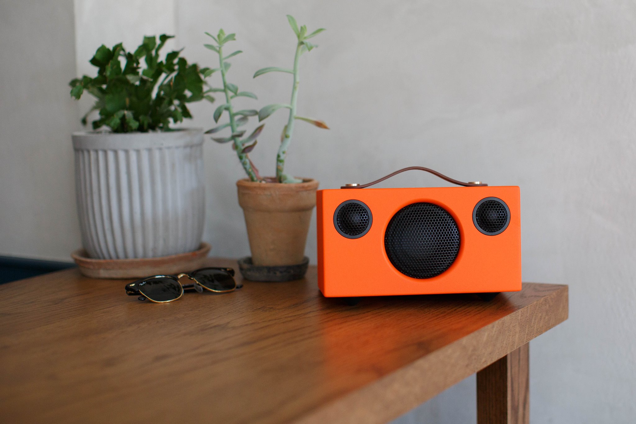 audio pro orange