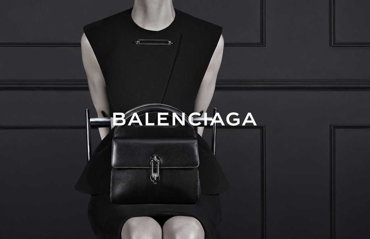 Balenciaga's new $1790 bag : r/ofcoursethatsathing