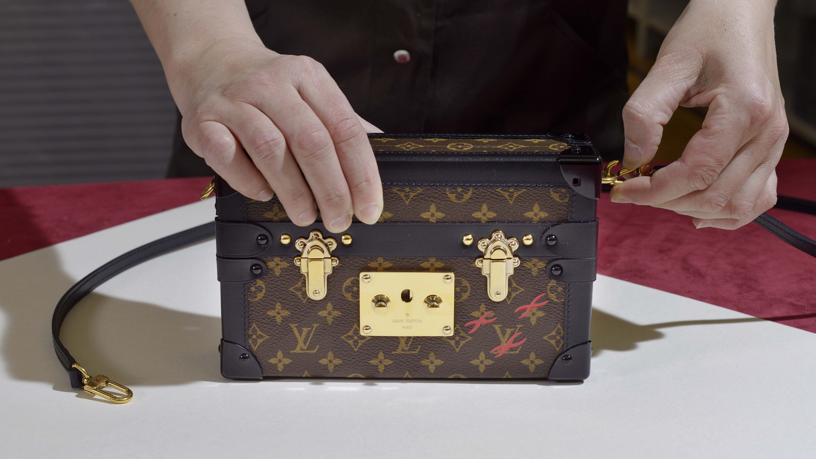 Louis Vuitton Vintage - Vernis Houston Bag - Gold Brown - Vernis Leather  Handbag - Luxury High Quality - Avvenice