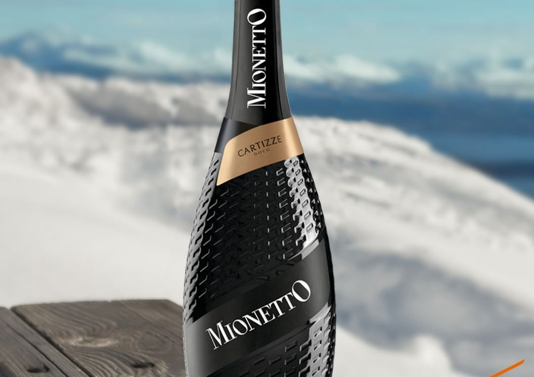 Mionetto prosecco. Вальдоббьядене Просекко Супериоре. Мионетто Валдоббиадене Просекко Супериоре DOCG. Игристое вино San Giovanni Valdobbiadene Prosecco superiore Cuvee Brut 0.75 л. Игристое вино Mionetto Prestige collection Valdobbiadene Prosecco superiore DOCG.